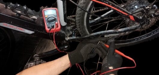 ¿Tu Patineta Eléctrica Perdió Potencia? Las 3 Causas Más Comunes (y Cómo Solucionarlas)